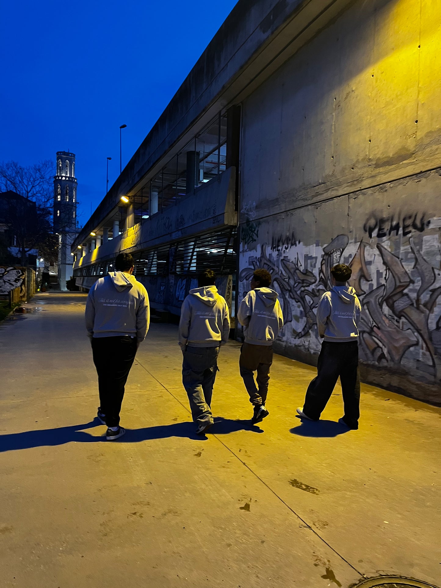 HOODIE - DREAMERS ONLY